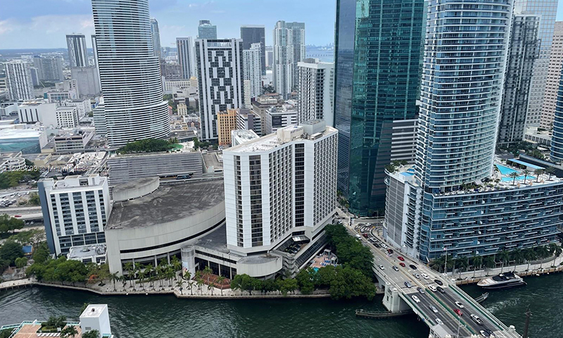 06-One-Brickell-Residences-View