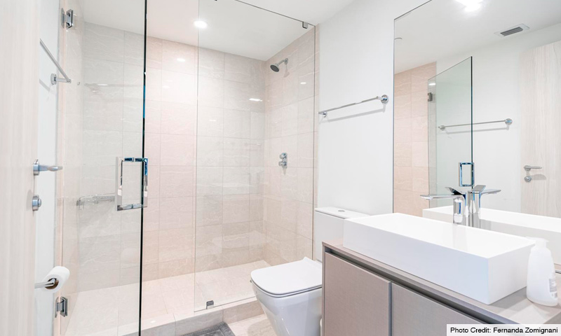 10-Brickell-Flatiron-Bathroom
