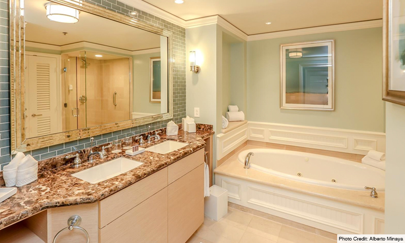 18-Ritz-Carlton-Key-Biscayne-Bathroom