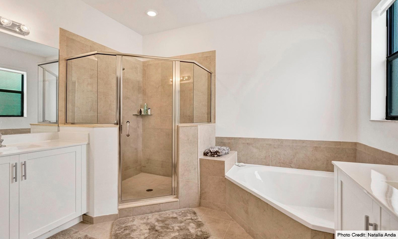 10-Via-Ventura-Lennar-Homes-Bathroom-2020